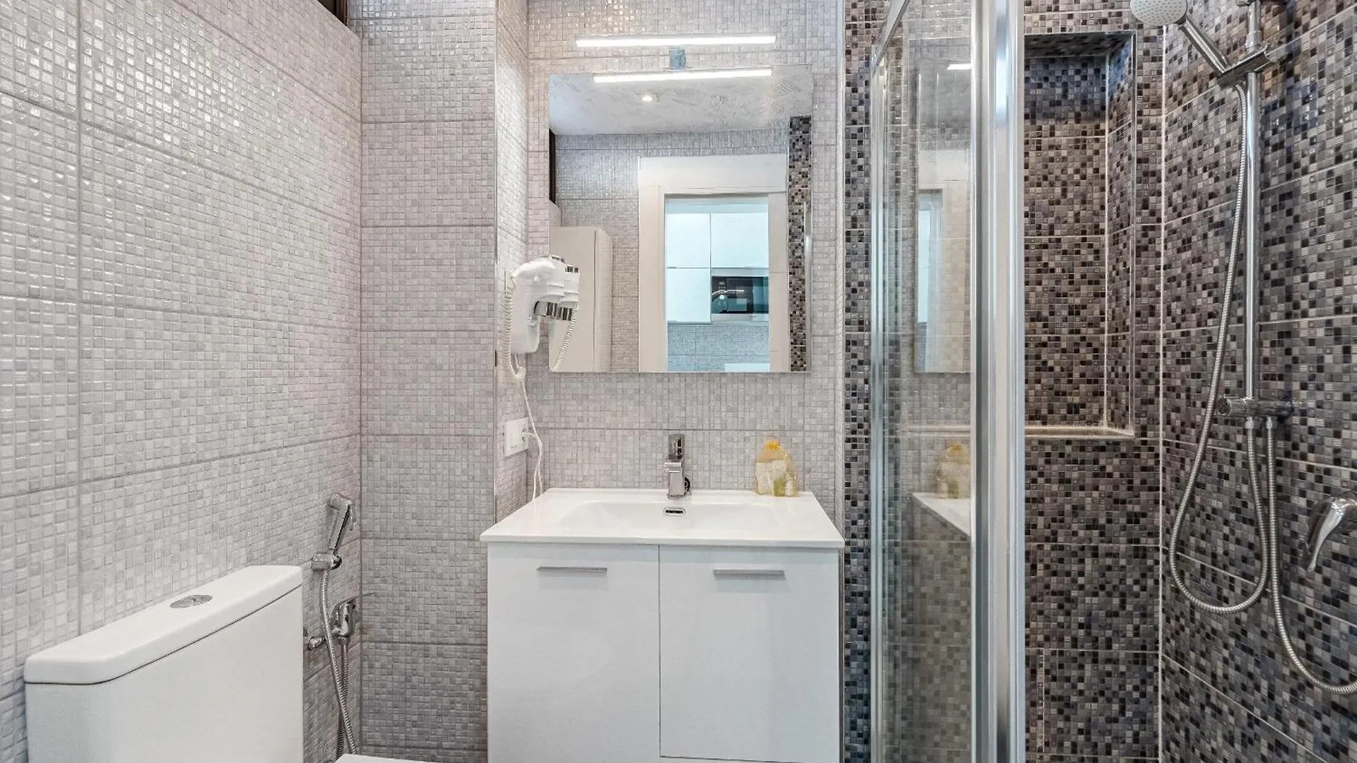 Apartamentos Olympia Playa de las Americas  Spain